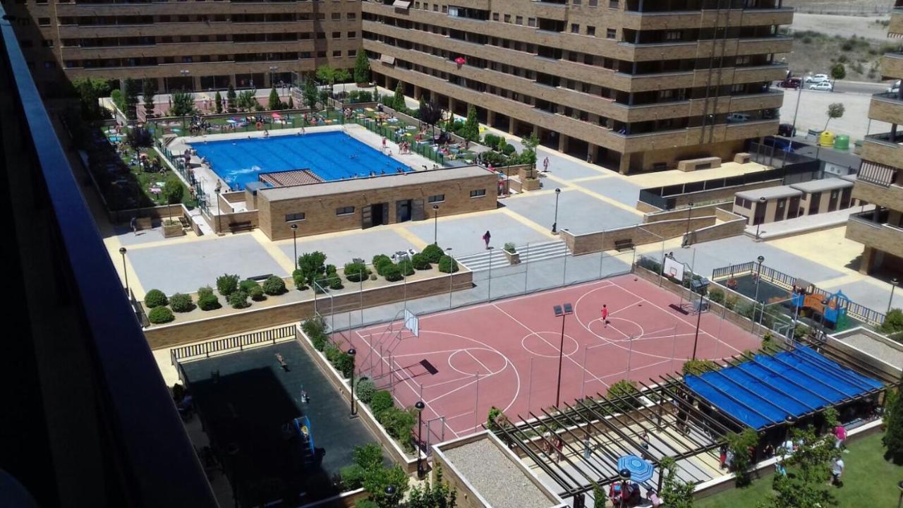Appartement Aires De Toledo-Parque Warner Y Madrid En Familia Extérieur photo
