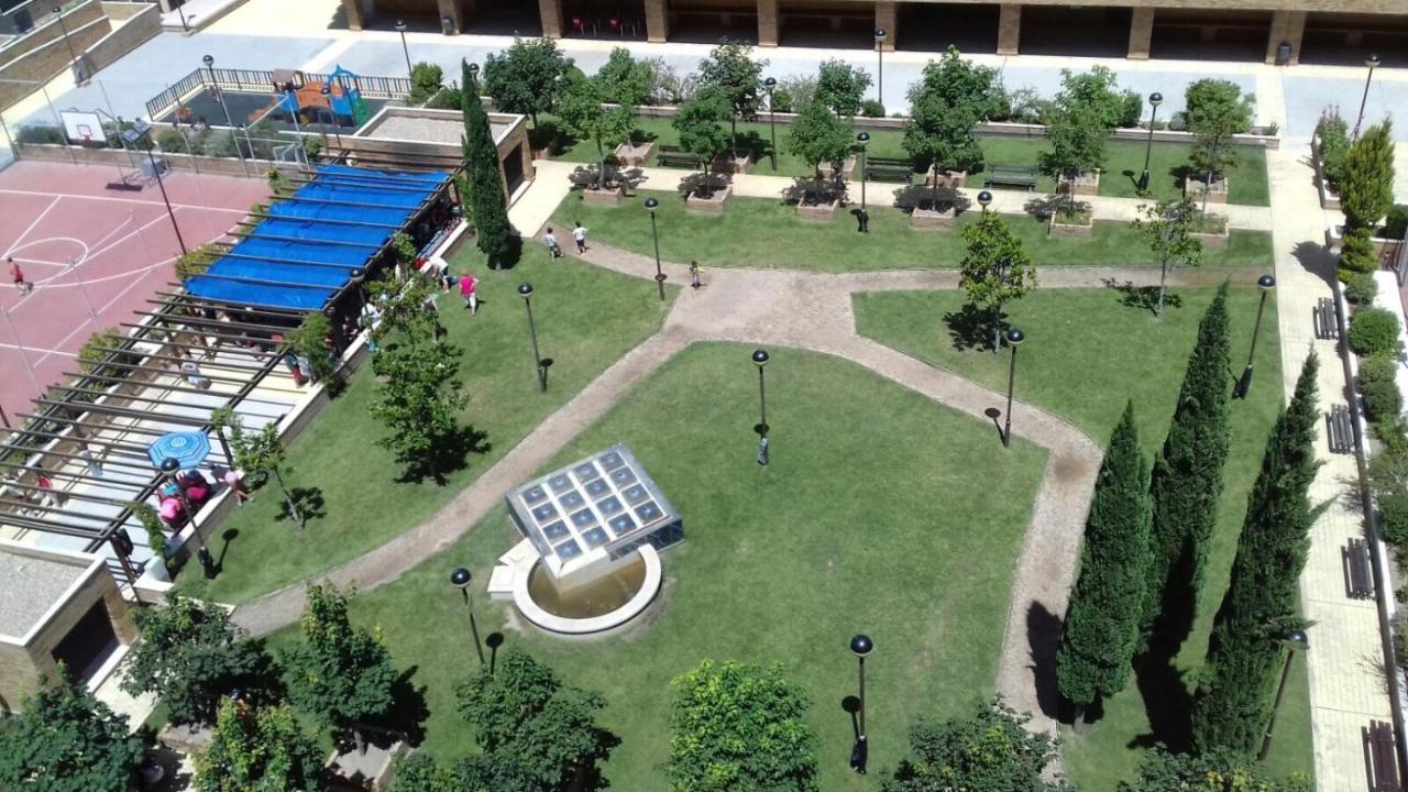 Appartement Aires De Toledo-Parque Warner Y Madrid En Familia Extérieur photo
