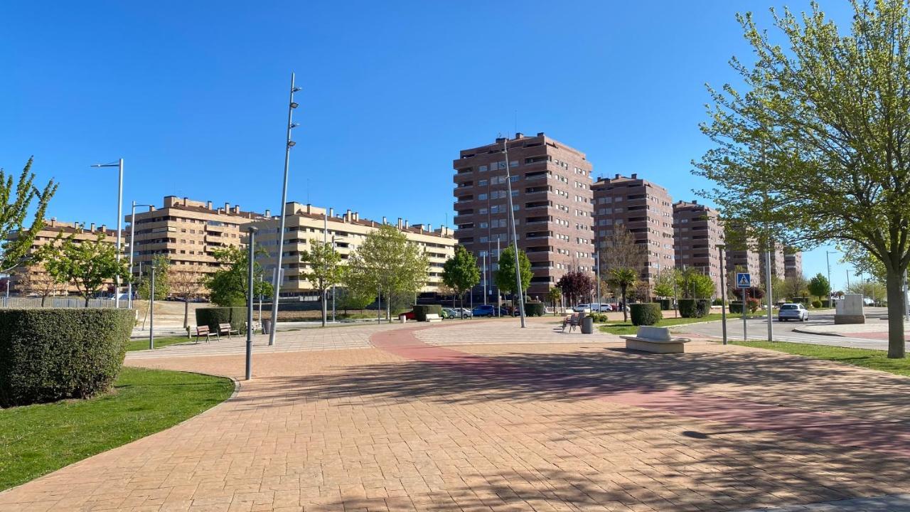 Appartement Aires De Toledo-Parque Warner Y Madrid En Familia Extérieur photo